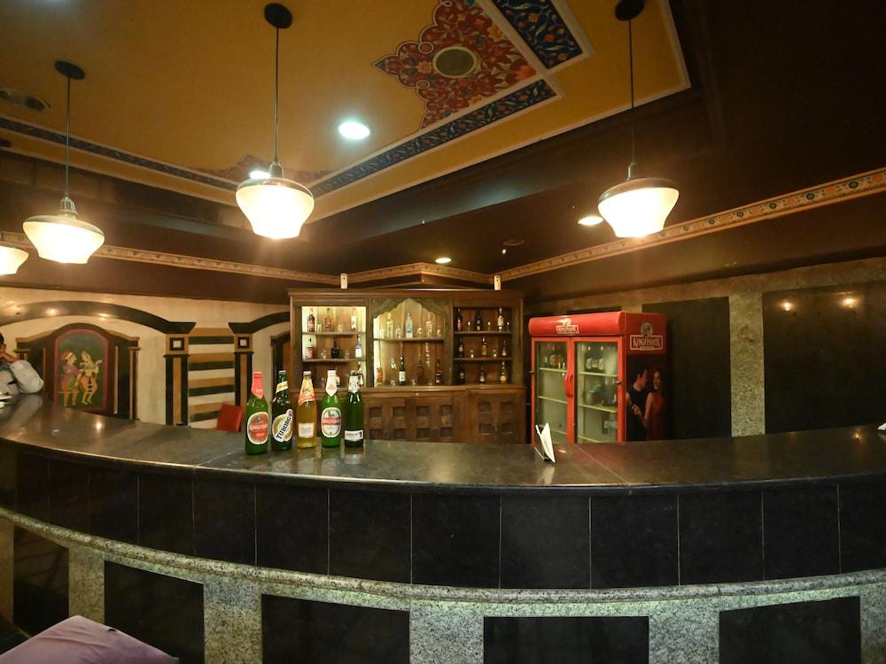 Hotel Fort Chandragupt Jaipur Bagian luar foto