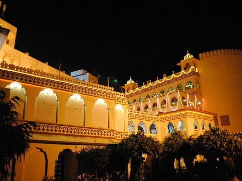 Hotel Fort Chandragupt Jaipur Bagian luar foto